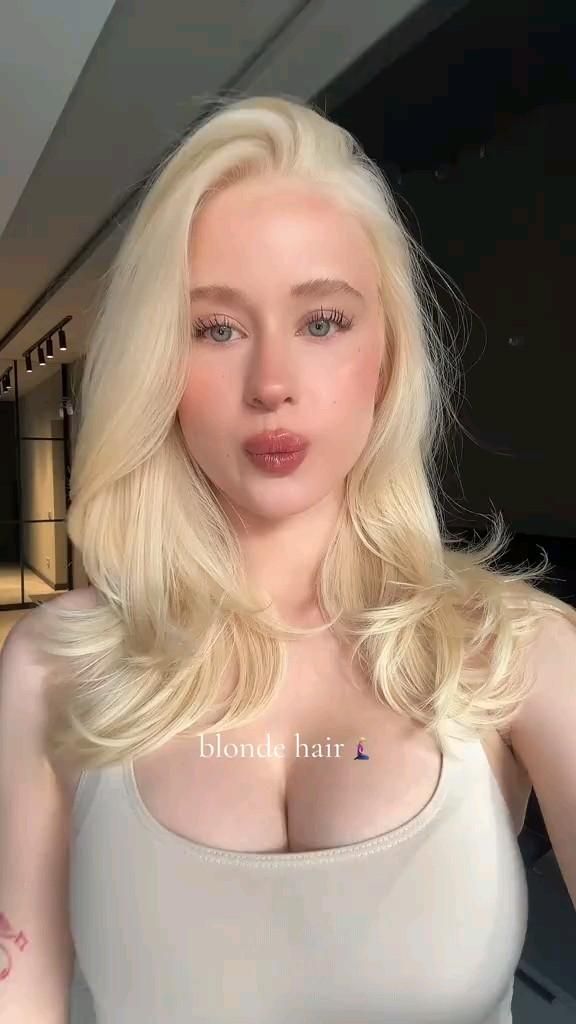 (Twitter:) Video viral tiktok indonesia terbaru jadi social benchmark  —  Jepang